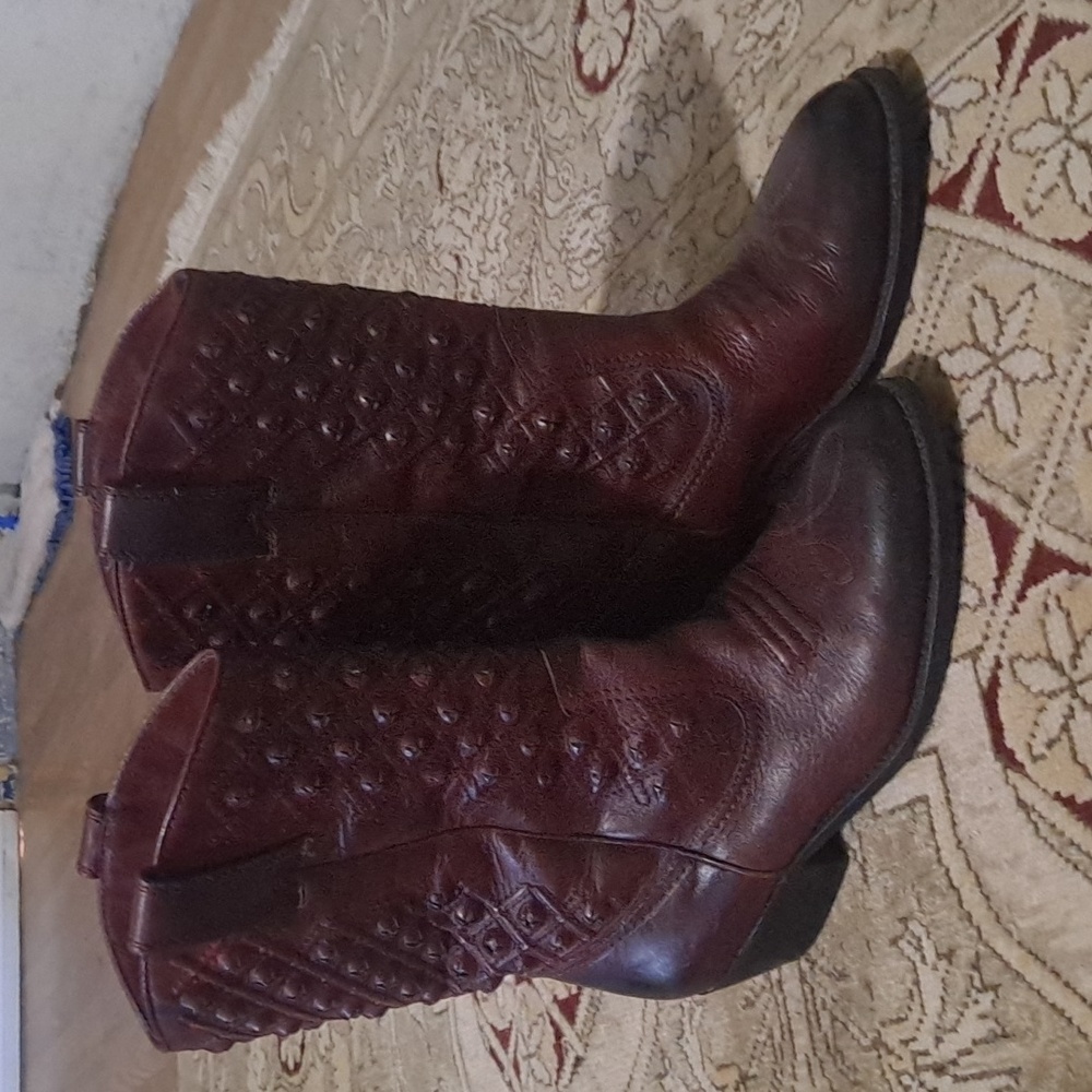 Lucky brand cowboy boots